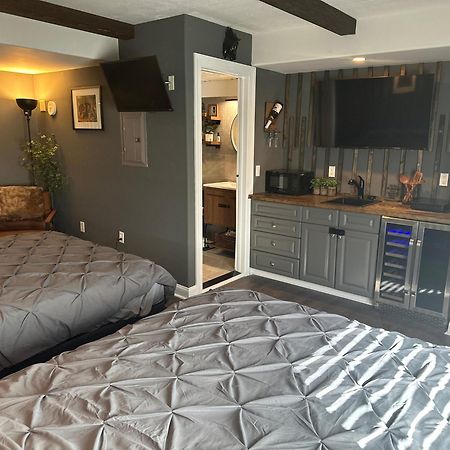 Beautiful Condo Sleeps 4- Only 2 Blocks From Beach Ocean City Eksteriør bilde